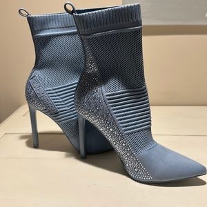 Brand new never worn Steve Madden blue sparkly booties